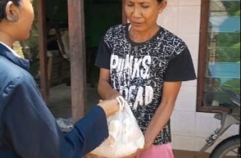 Kepedulian SMP Negeri 2 Dukuhseti: Salurkan Bantuan Sembako untuk Korban Banjir